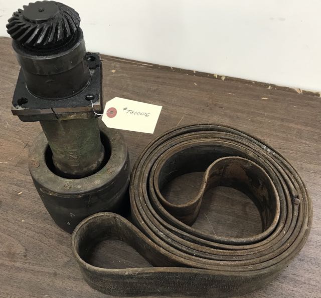 #TFS00026
Belt Pulley w/belt, John Deere #L527T, Includes Show Spacer
Fits: L, LI, LA
Excellent Original
$600