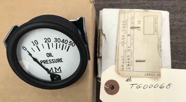 #TFS00068
Oil Pressure Gauge, 0-50 PSI, Minneapolis Moline #10A7986
Fits: M-M G, R, U, Z Series, others
NOS
$30