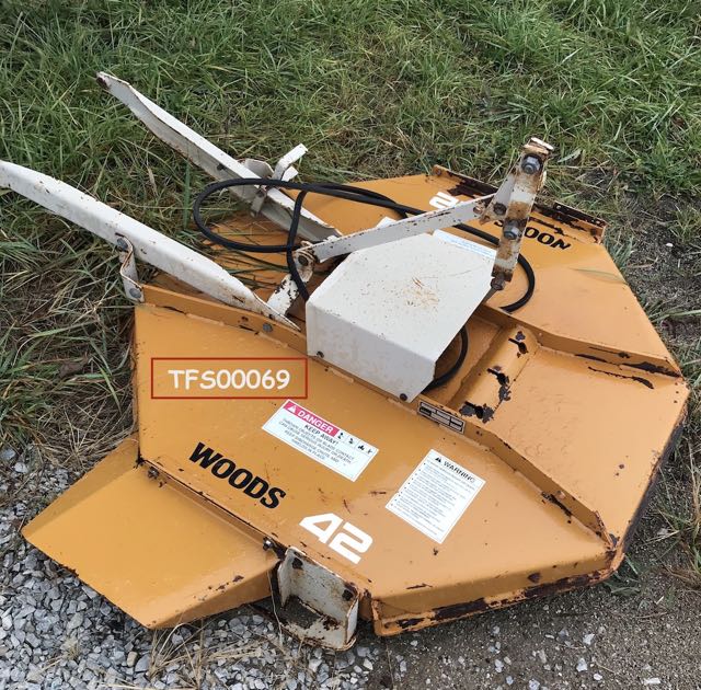 #TFS00069
Woods Belly Mower, 42 In, Model 9874, Complete w/Mounting Frame for Farmall Cub
Fits: Farmall Cub, Many Others
Nice Used
$150 LOCAL PICKUP ONLY