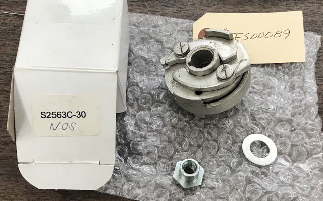 #TFS00089
Complete Impulse Coupling w/Dogs, Fairbanks-Morse #S2563C-30
Fits: Fairbanks-Morse FM J Magneto, Allis Chalmers and more
NOS
$60